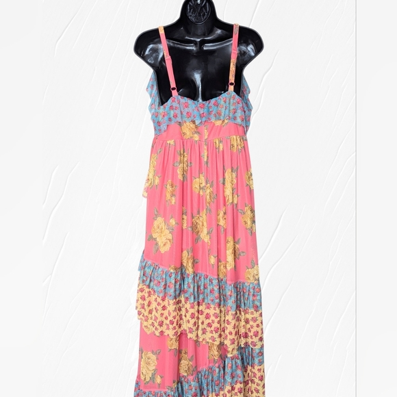 🆕 Betsy Johnson X Torrid Mesh Ruffle Maxi (Torrid 00) - Picture 8 of 14